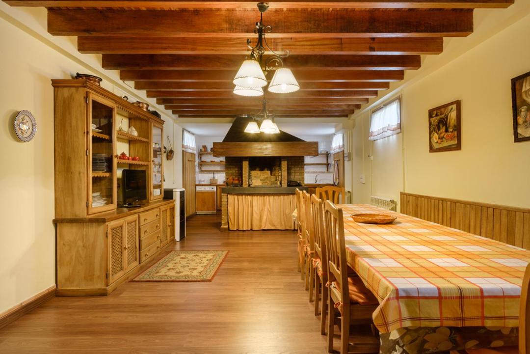 Casa Rural Pico Aspe 비야누아 외부 사진